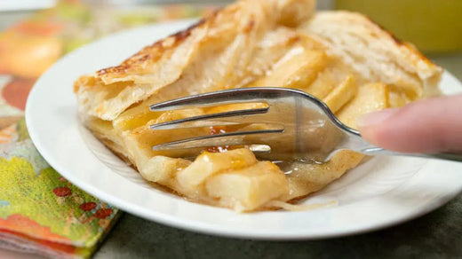 Apple Tart with Puff Pastry and Honey