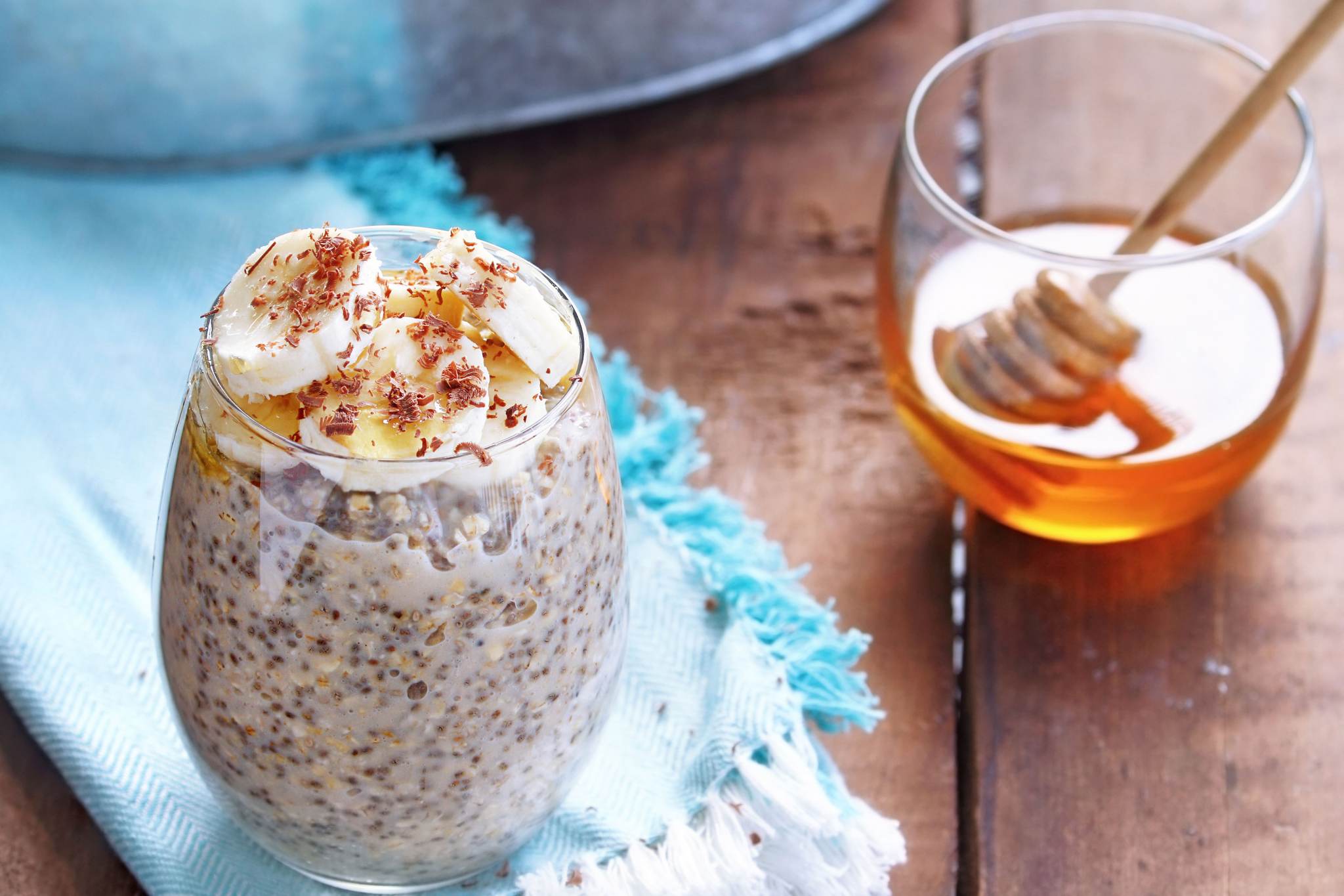 Easy Chia Seed Overnight Oats Recipe