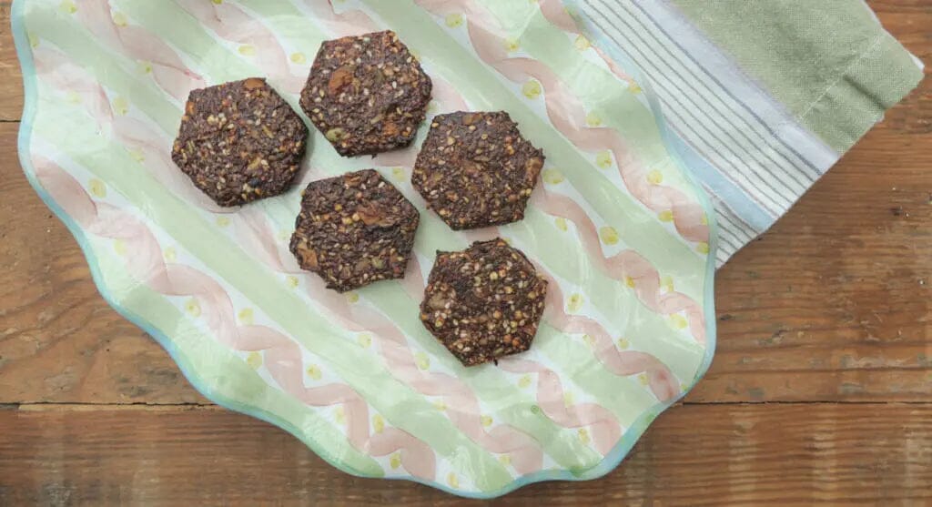 Easy Paleo Cookies Made with goodMix Blend 11