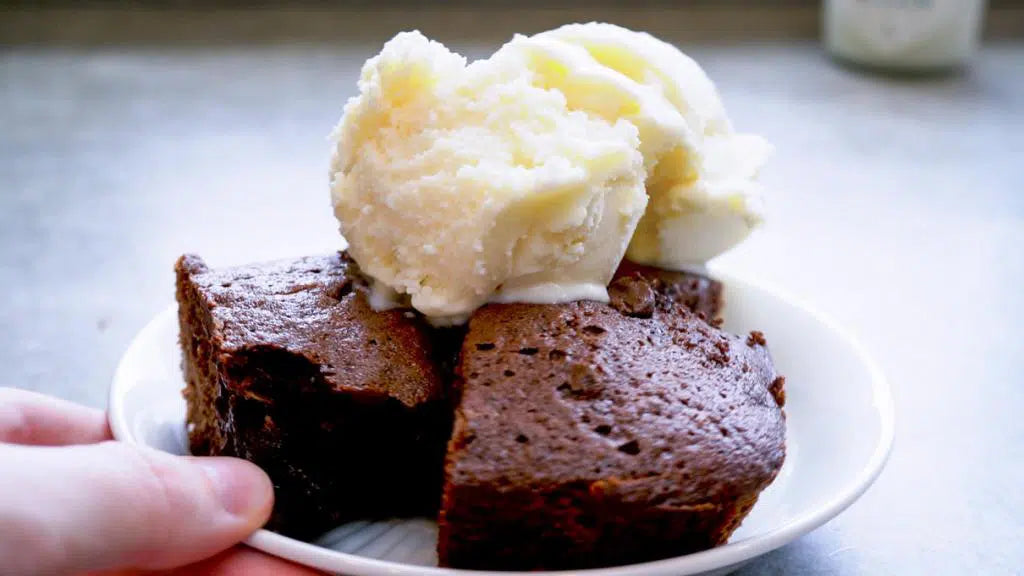 Homemade Brownie Sundae with Honey