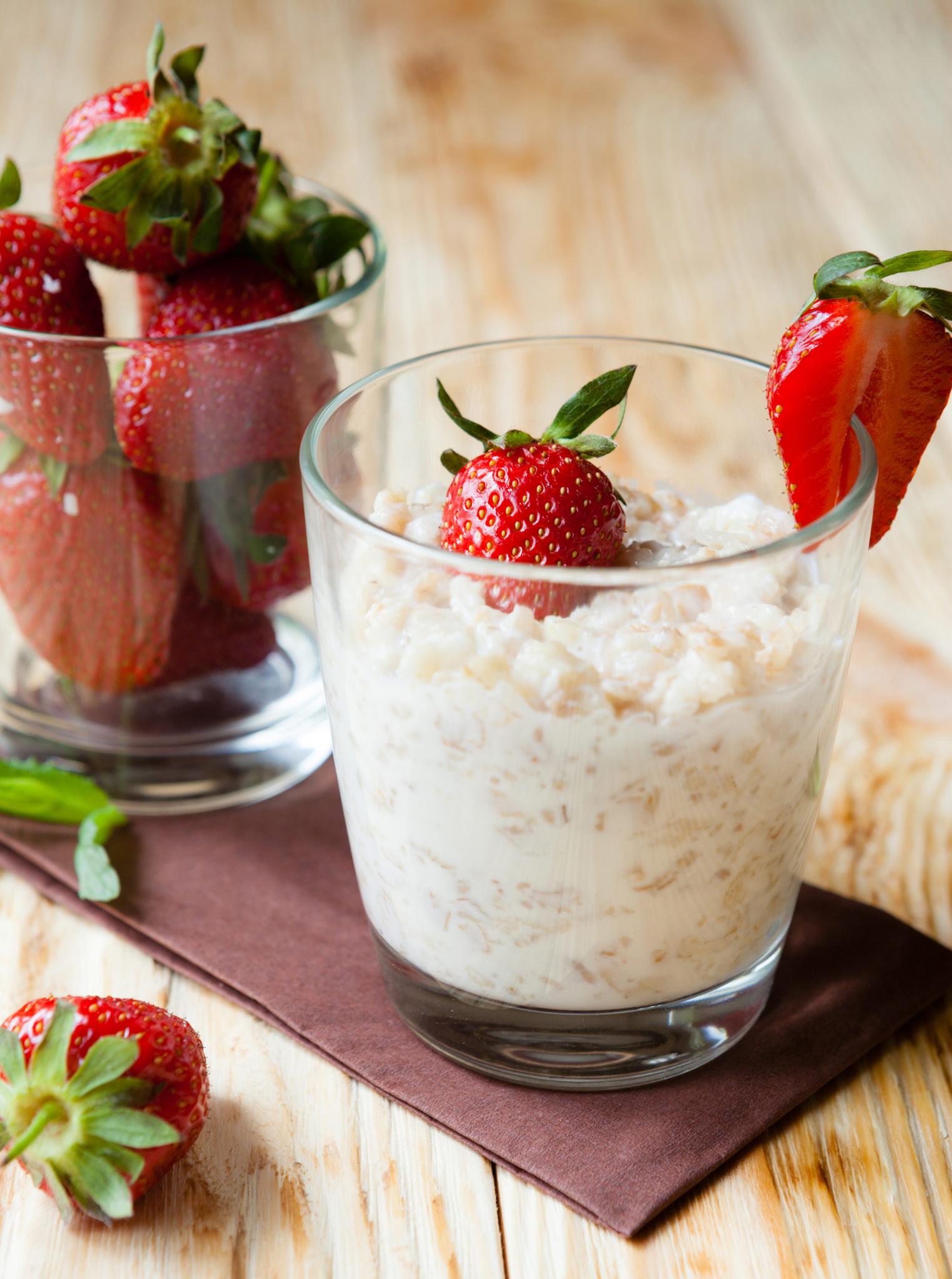 Strawberry Overnight Oats