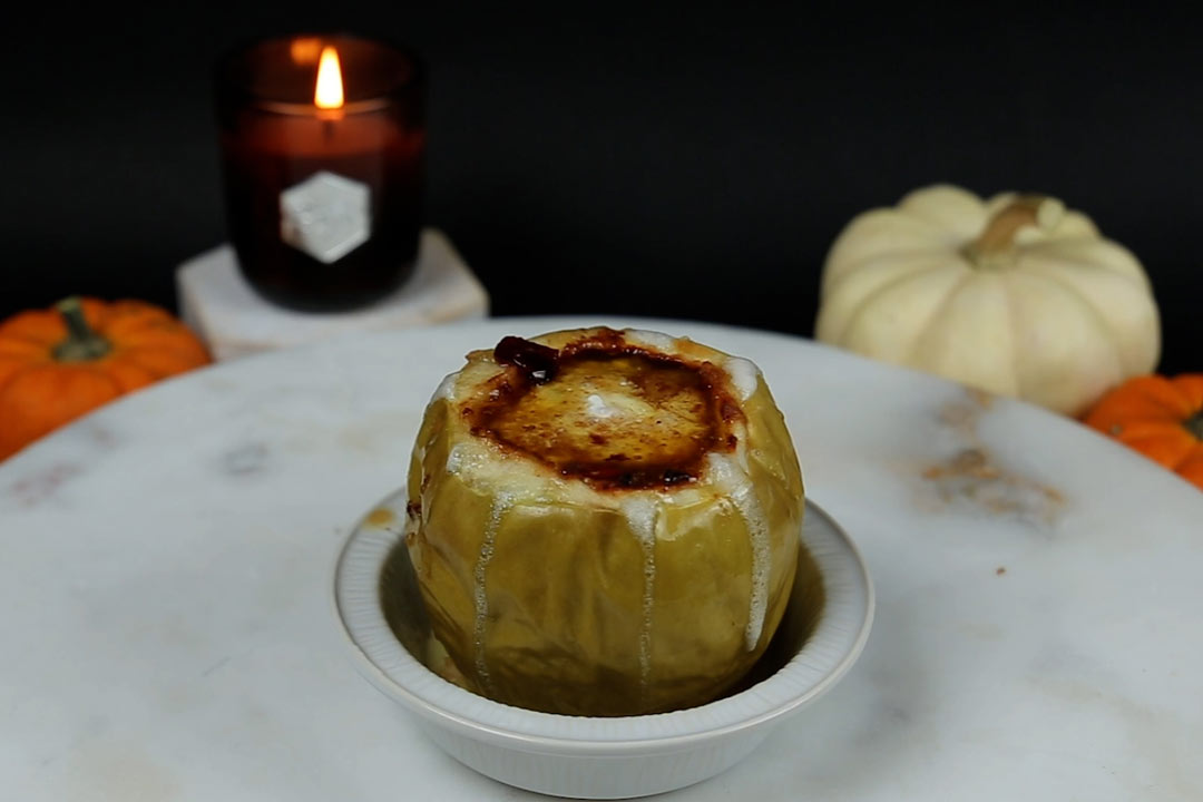 honey baked apples closeup