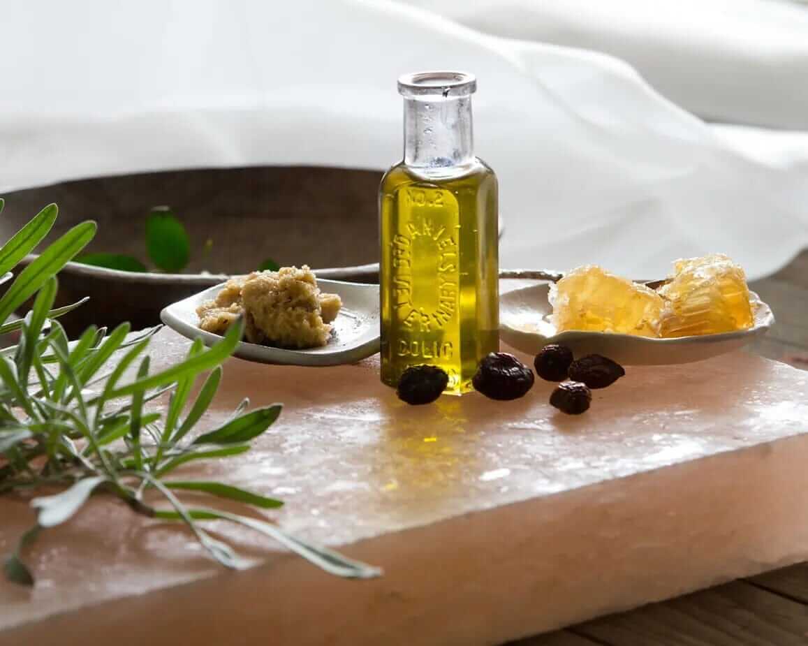 How to Make Lavender Essential Oil: A Body Oil Recipe