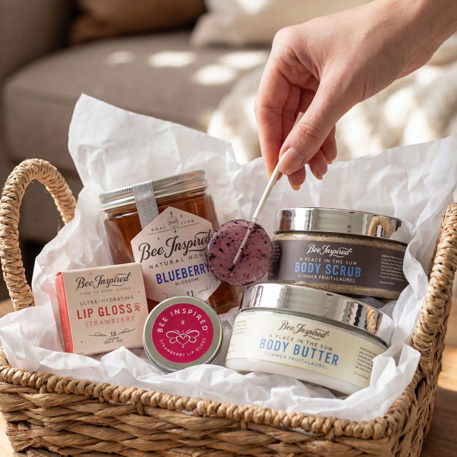 その他 Luscious Berry Gift Collection Berry Lovers Gift Bundle: Scrub, Butter & Honey | Bee Inspired Goods