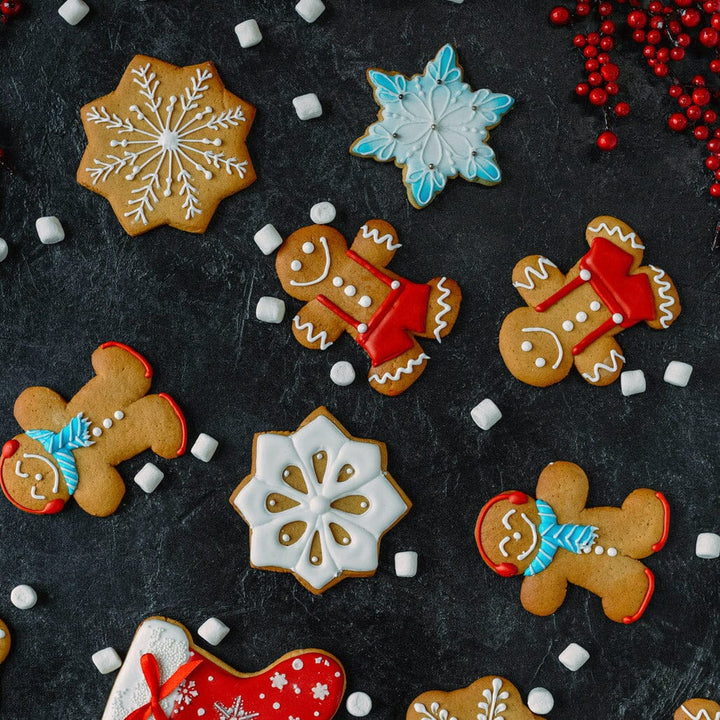 gingerbread cookies made with buckwheat honey