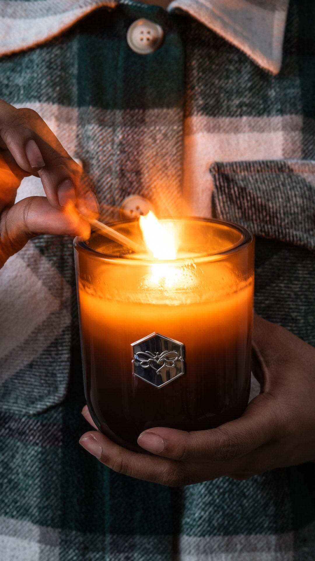 lighing the winter forest luxe candle